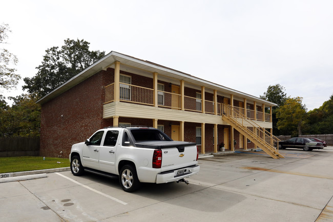 Palms Apartment in Gulfport, MS - Building Photo - Building Photo