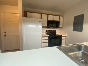 1341 Crab Orchard Dr in Raleigh, NC - Building Photo - Building Photo