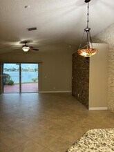 1463 Presidio Dr in Weston, FL - Building Photo - Building Photo