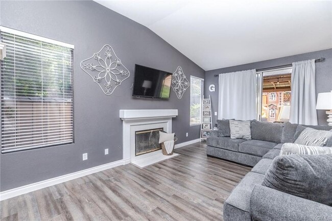 13729 Basswood Dr in Corona, CA - Building Photo - Building Photo