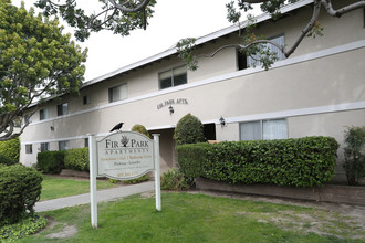 Fir Park Apartments in Oxnard, CA - Foto de edificio - Building Photo