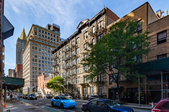 137 E 26th St in New York, NY - Building Photo - Primary Photo