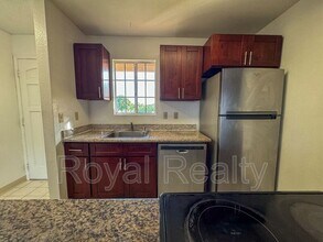 94-1465-1465 Waipio Uka St in Waipahu, HI - Building Photo - Building Photo