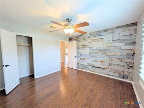 1623 Sunnycrest Cir in New Braunfels, TX - Building Photo - Building Photo