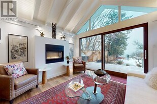 3 Dault Rd in Toronto, ON - Building Photo