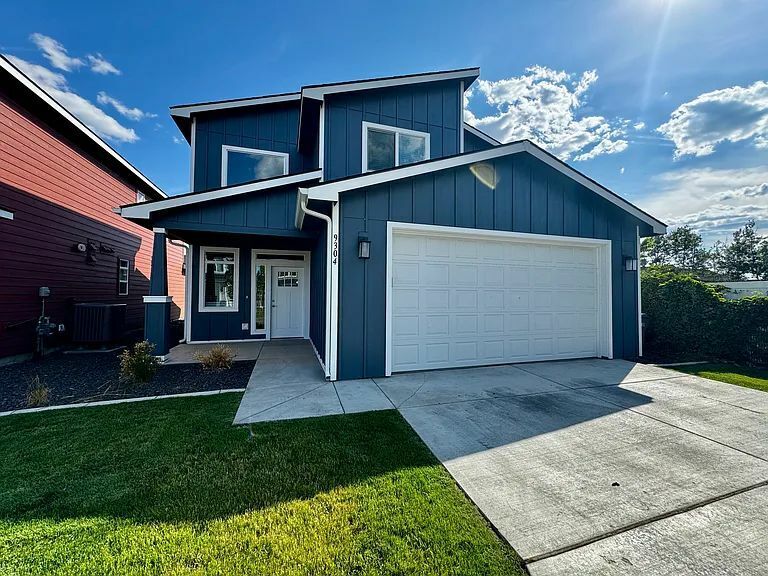 9304 E Dean Ln in Spokane Valley, WA - Building Photo