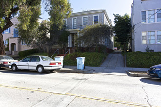 1669 Oxford St in Berkeley, CA - Building Photo - Building Photo