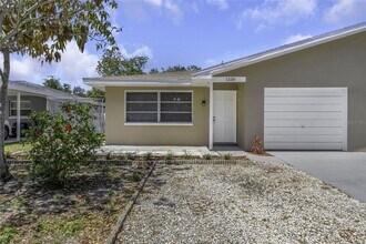 1230 Amble Ln in Clearwater, FL - Building Photo - Building Photo