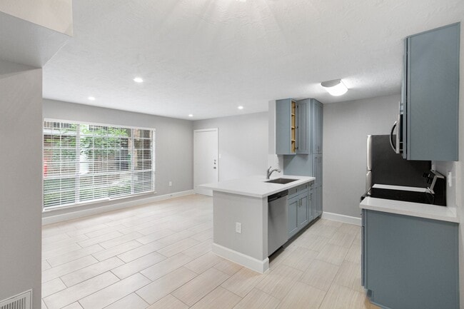 property at 2201 Fountain View Dr