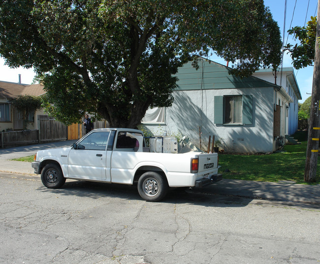 23 N Idaho St in San Mateo, CA - Building Photo - Building Photo