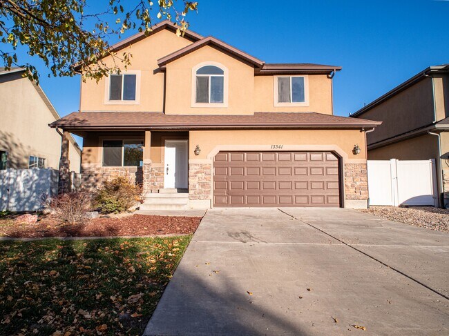 13341 Copper Park Dr in Herriman, UT - Building Photo - Building Photo
