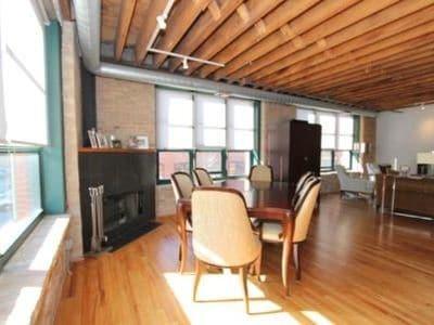 property at 1118 W Fulton Market