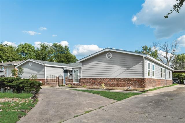 5302 Wooten Dr in Fort Worth, TX - Building Photo - Building Photo