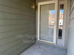 208 Whitney Bay in Windsor, CO - Building Photo - Building Photo