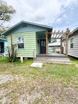 418 Daytona St in Daytona Beach, FL - Building Photo