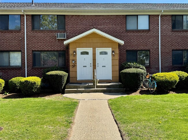 62 Hiddink St