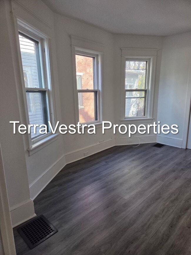 28 W Madison Ave in Collingswood, NJ - Building Photo - Building Photo