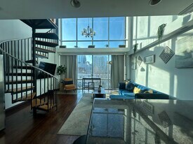 205 N 11th St, Unit 4F in Philadelphia, PA - Building Photo