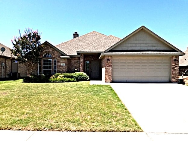 733 Morgan Dr