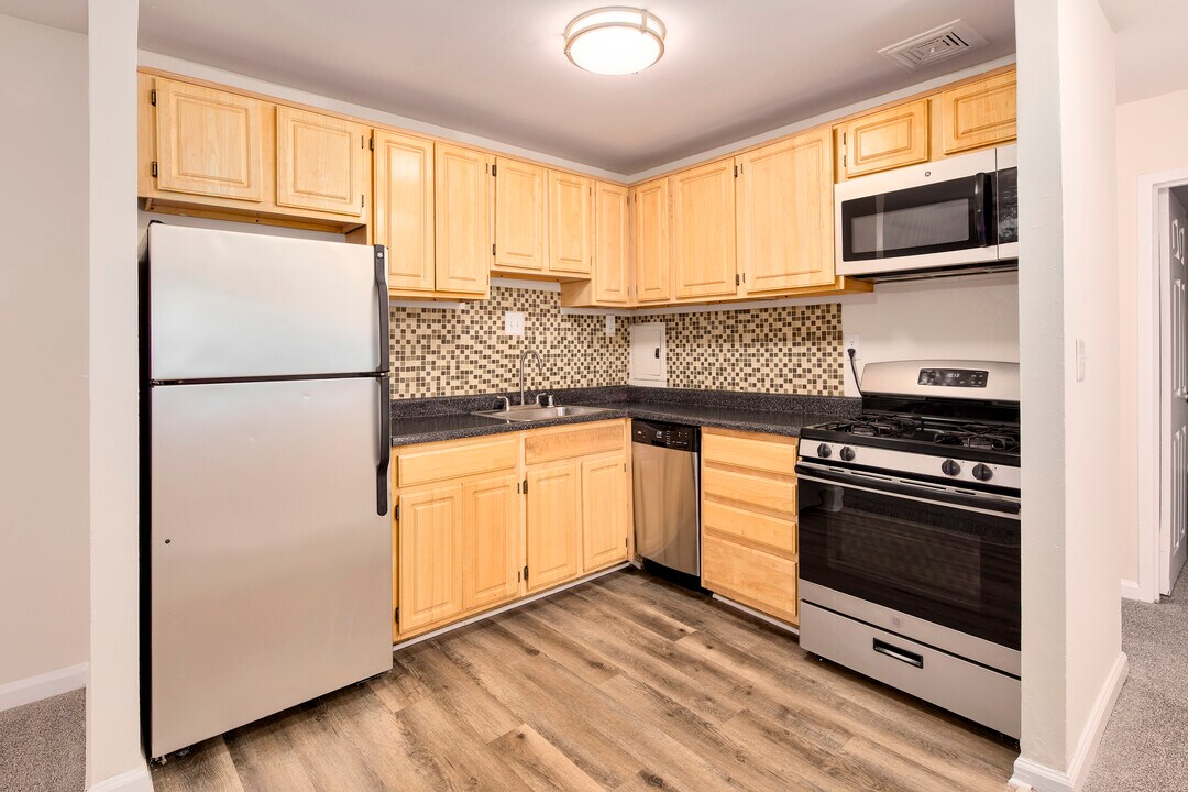 Potomac Ridge Apartments in Woodbridge, VA - Foto de edificio