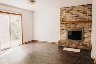 3052 Acker St in Cross Plains, WI - Building Photo - Building Photo