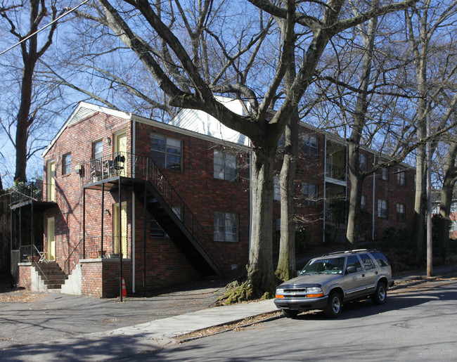 Argonne Ave Apartments in Atlanta, GA - Building Photo - Building Photo