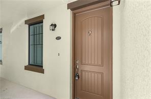 15102 Palmer Lake Cir-Unit -105 in Naples, FL - Building Photo - Building Photo