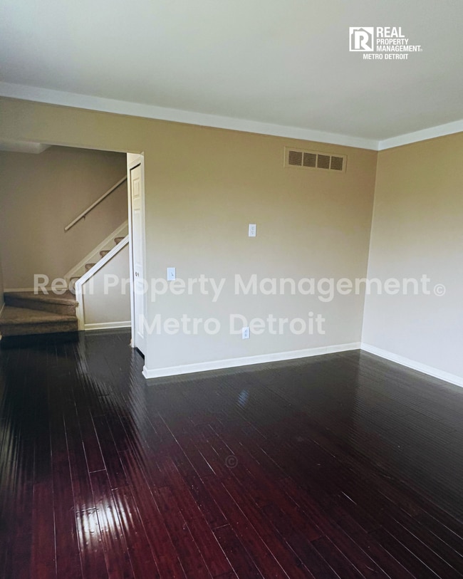 172 Parsons Ln in Rochester Hills, MI - Building Photo - Building Photo
