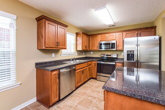 9846 White Poplar Dr in Olive Branch, MS - Building Photo - Building Photo