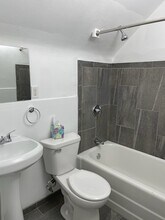 3106 Newton Ave N, Unit 2 in Minneapolis, MN - Building Photo - Building Photo