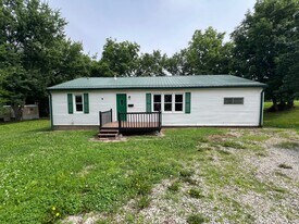 301 Dan St in Warrensburg, MO - Building Photo