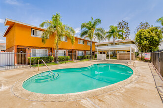 Garden View Terrace in Garden Grove, CA - Building Photo - Building Photo