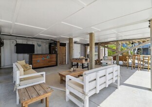 210 Port Dr in North Topsail Beach, NC - Building Photo - Building Photo