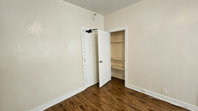727 S Coronado St in Los Angeles, CA - Building Photo - Building Photo