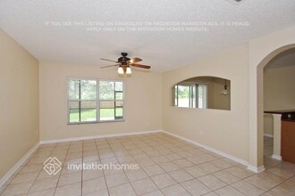 2105 Stone Abbey Blvd in Orlando, FL - Building Photo - Building Photo