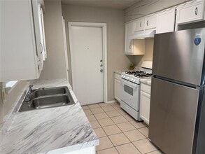 7318 Lunar Dr in Austin, TX - Building Photo - Building Photo
