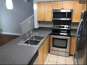 921492 Aliinui Dr, Unit 4 in Kapolei, HI - Building Photo - Building Photo