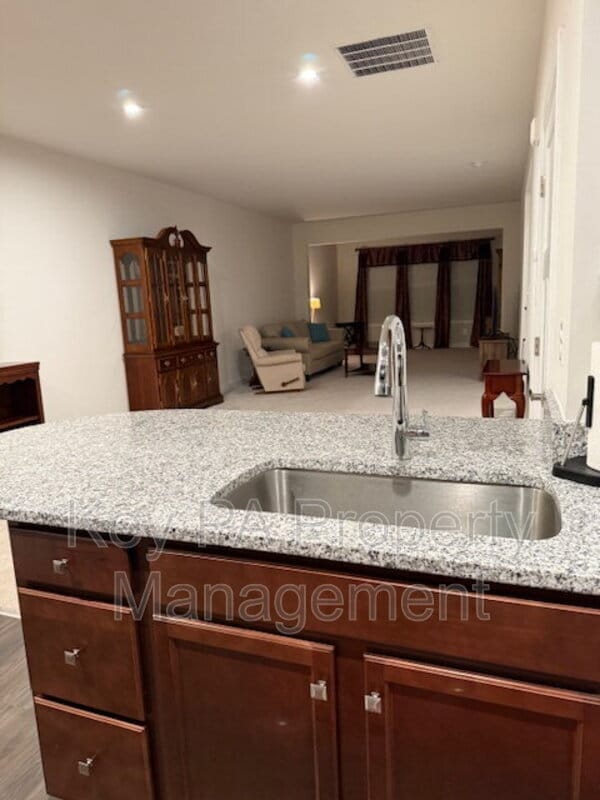 659 Thomas Penn Dr in West Grove, PA - Building Photo - Building Photo