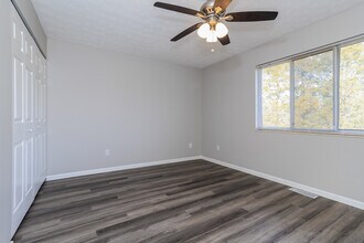 1408 Graymont Ct in Cincinnati, OH - Building Photo - Building Photo