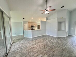 2599 Hudson Ave in Merritt Island, FL - Building Photo - Building Photo