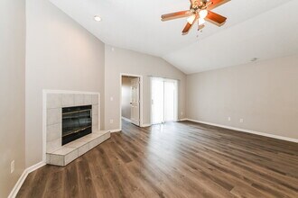 3578 Caroline Vale Blvd in Jacksonville, FL - Building Photo - Building Photo