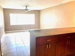 251 SE 6th Ave in Pompano Beach, FL - Building Photo - Building Photo