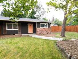 5713-5713 64th St W in University Place, WA - Building Photo