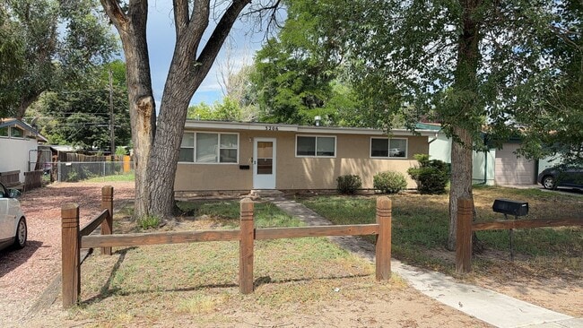 property at 3206 N Hancock Ave
