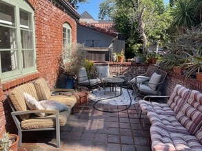 1727 La Senda Pl in South Pasadena, CA - Foto de edificio - Building Photo