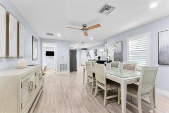 230 SW 12th Ave in Fort Lauderdale, FL - Building Photo - Building Photo