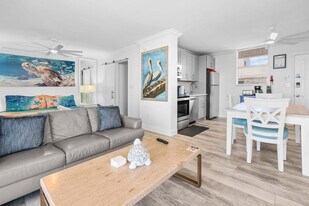 5800 Bonita Beach Rd SW in Bonita Springs, FL - Building Photo