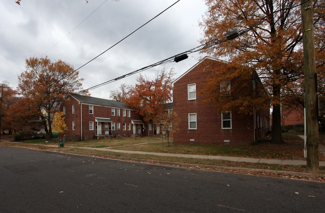 6220-6242 Clay St NE in Washington, DC - Building Photo