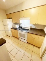 4081 San Marino Blvd in West Palm Beach, FL - Building Photo