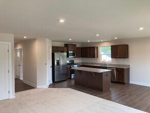 101 Martha Washington Pkwy in Williamsburg, VA - Building Photo - Building Photo